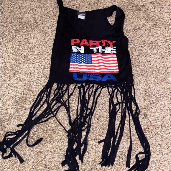 Partyyyyy in the USA - Picture 1 of 2